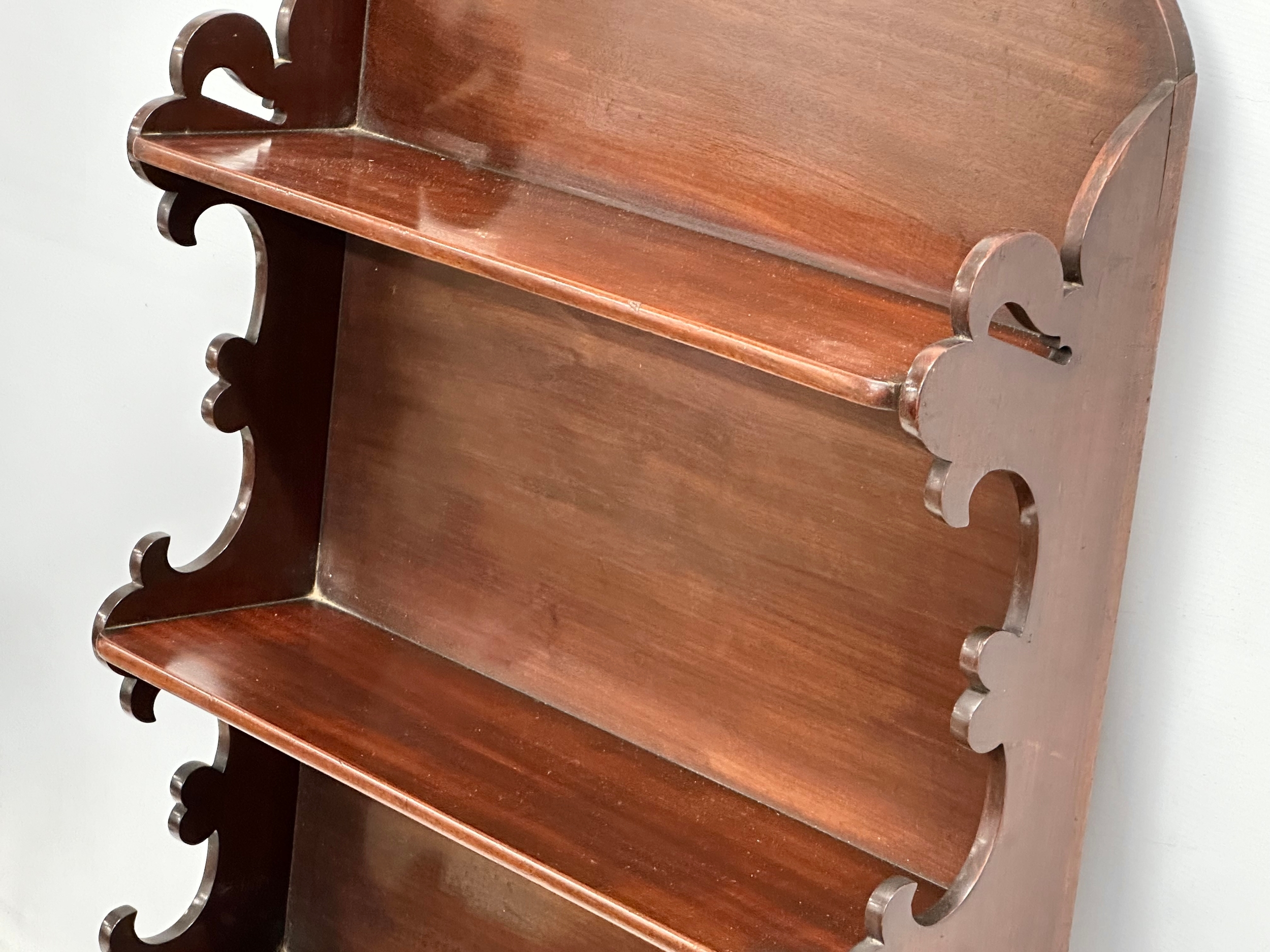 A 19th Century Victorian mahogany wall mounted shelving unit. 56x17x96.5cm - Image 4 of 4