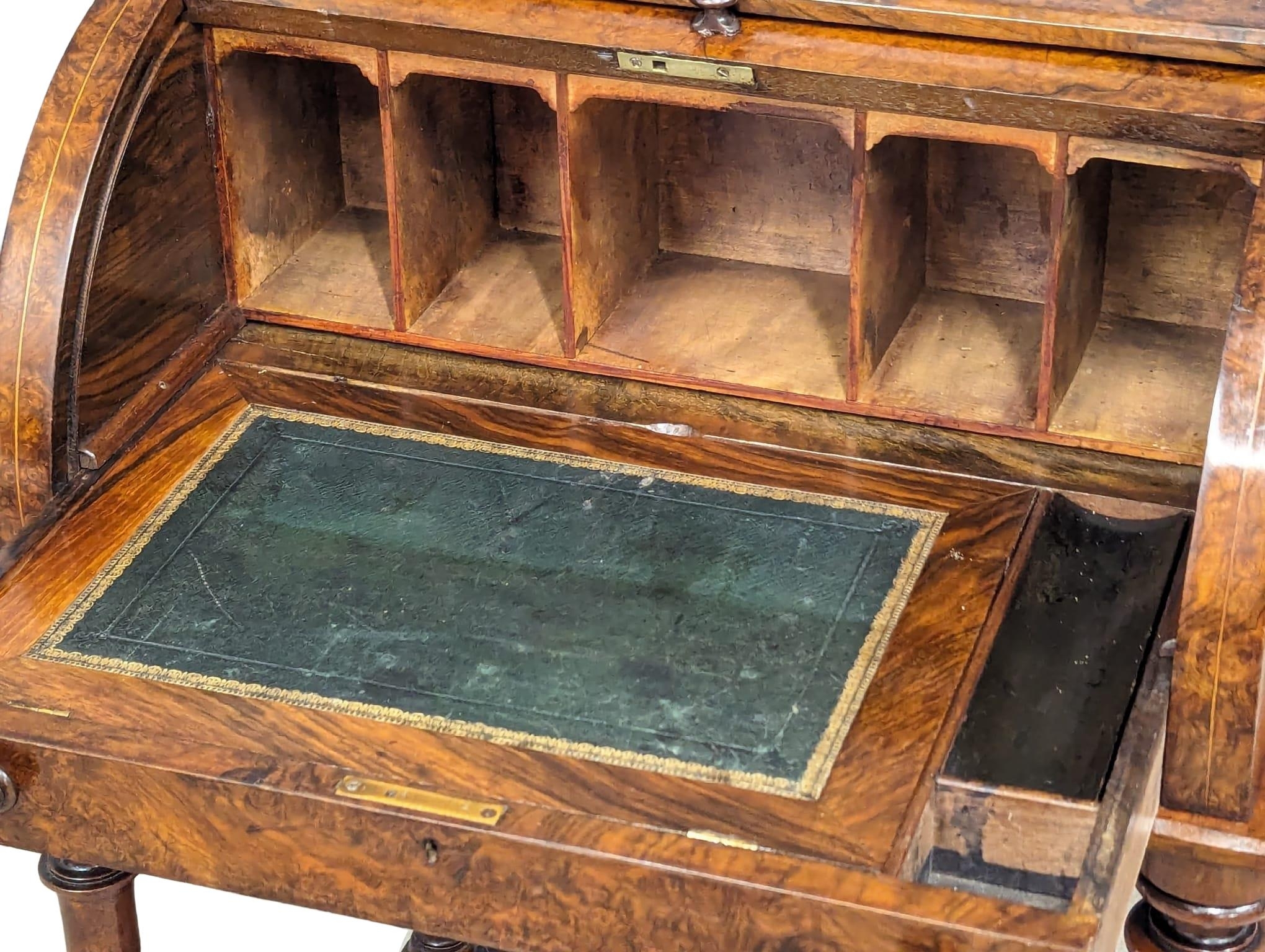 A 19th Century Victorian inlaid Burr Walnut cylinder writing desk. 58.5x44.5x91cm - Bild 7 aus 10