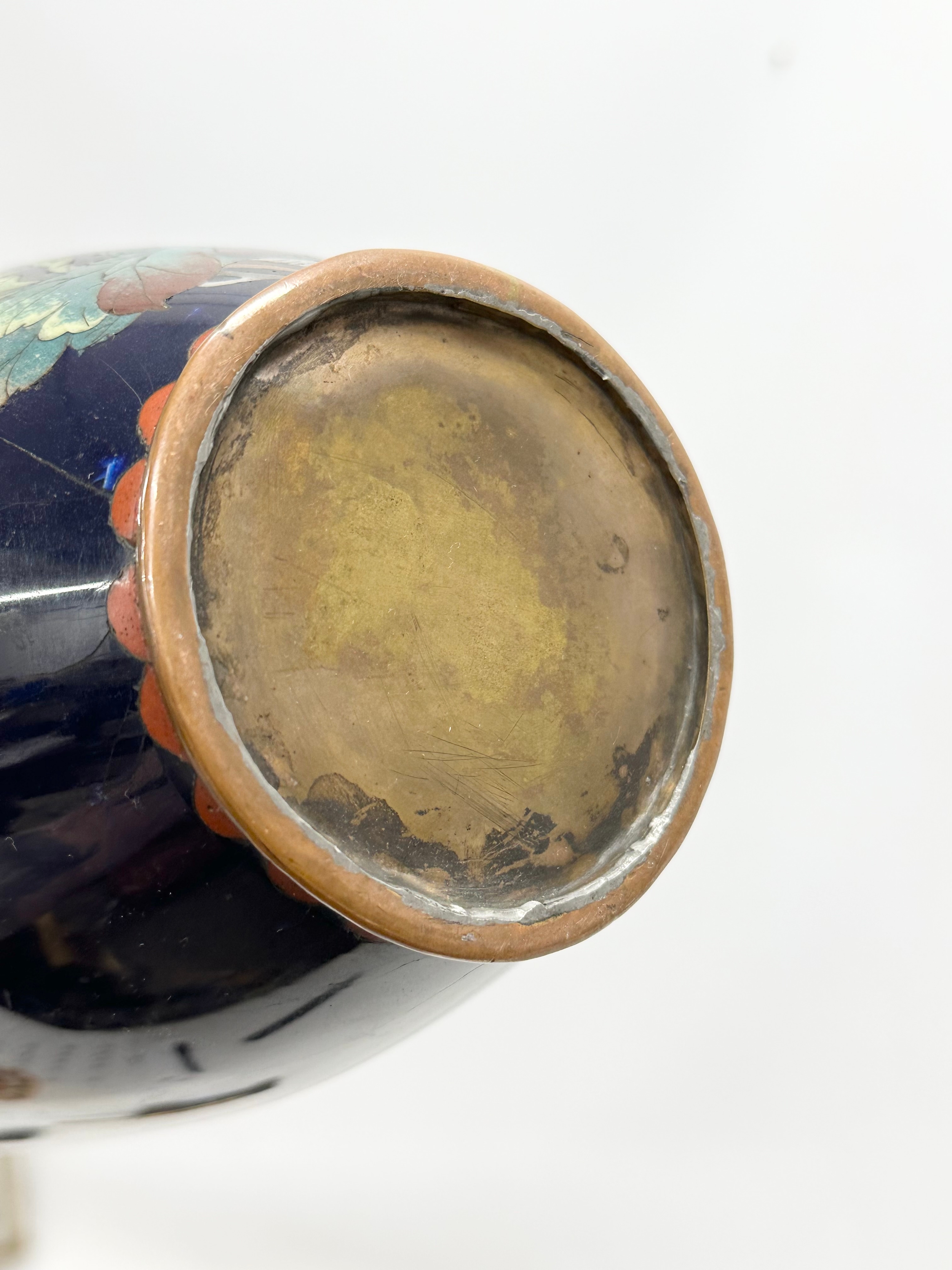 A large Late 19th Century Japanese Cloisonné enamel vase. 36cm - Image 7 of 7