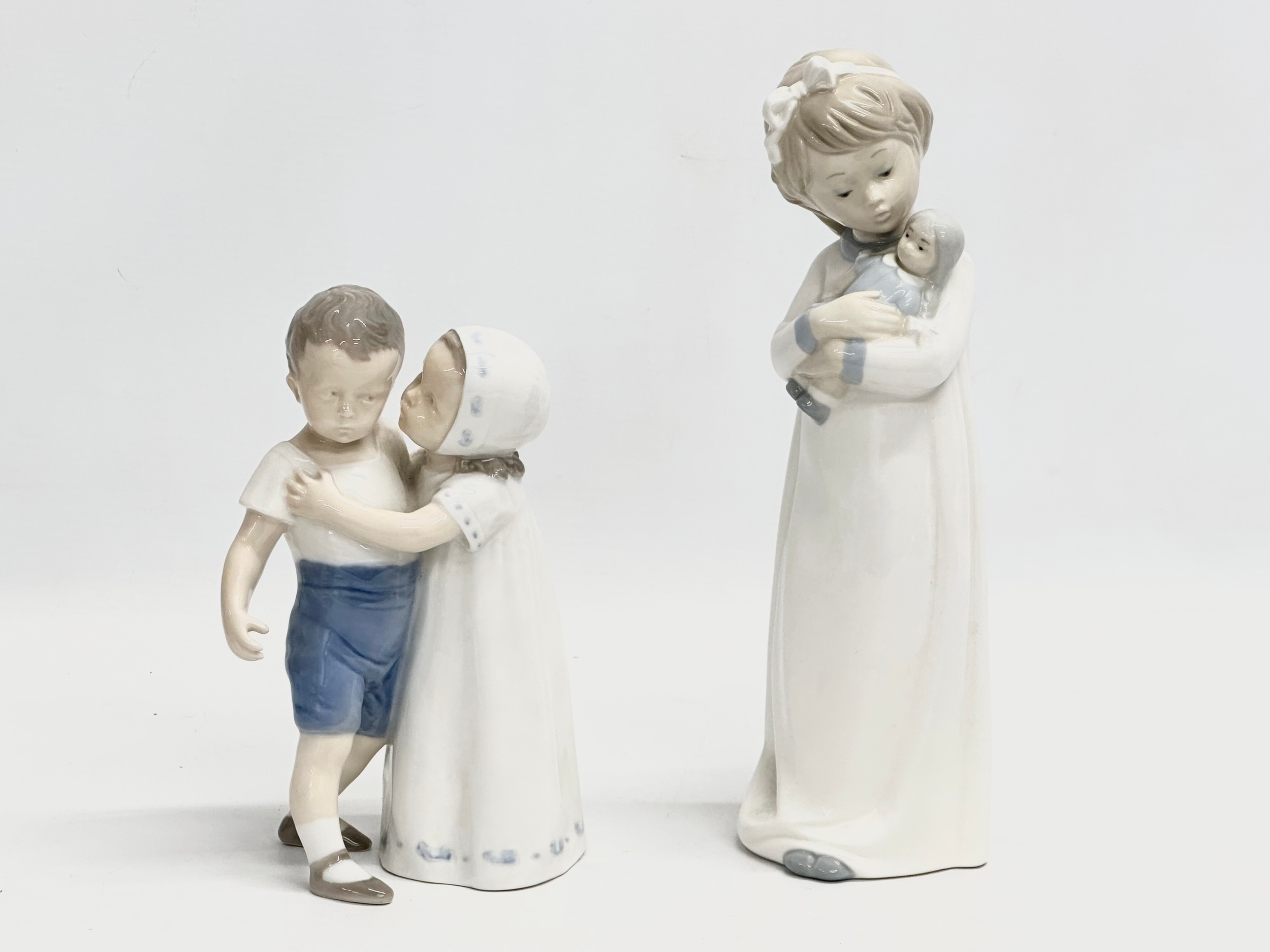 A collection of Spanish and Danish figurines. 4 by Lladro. B&G Denmark. 27cm - Image 7 of 9