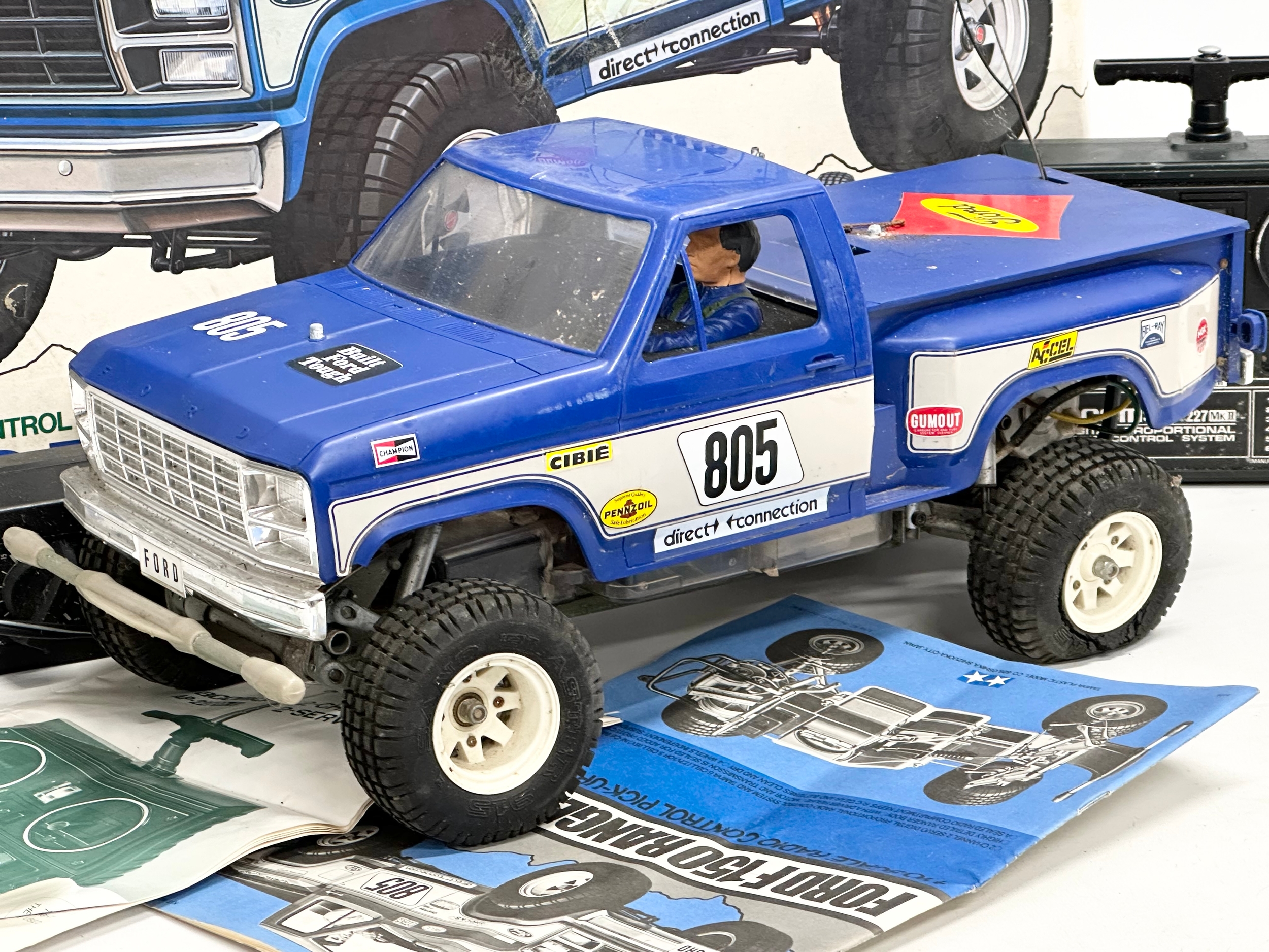 A Tamiya Riko Ford F 150 Ranger XLT radio control pick up truck with box. 1/10 scale. Remote and - Image 2 of 6