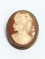 A vintage silver cameo brooch. 2x3cm