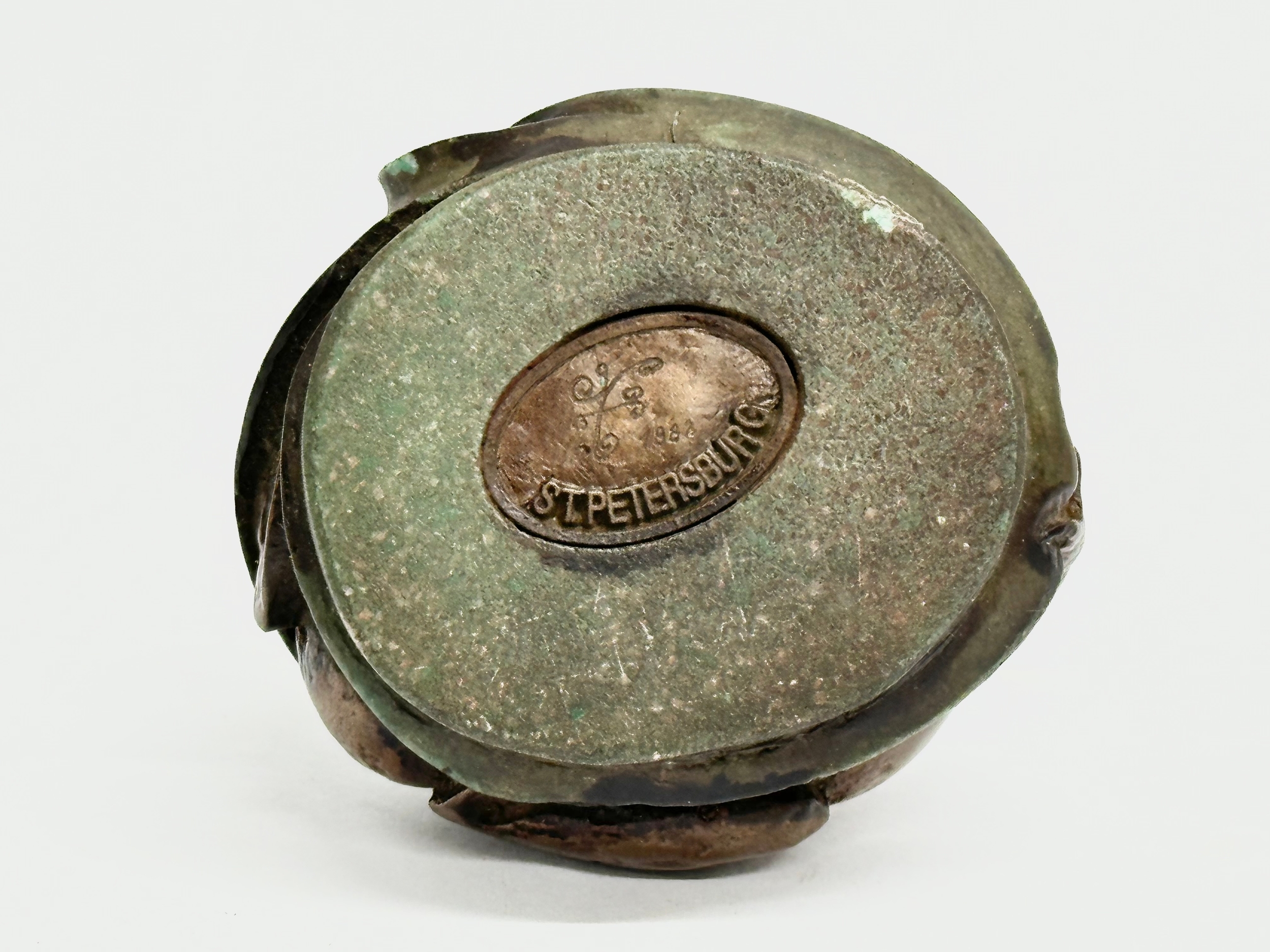 A St Petersburg bronze frog paperweight. - Image 5 of 6