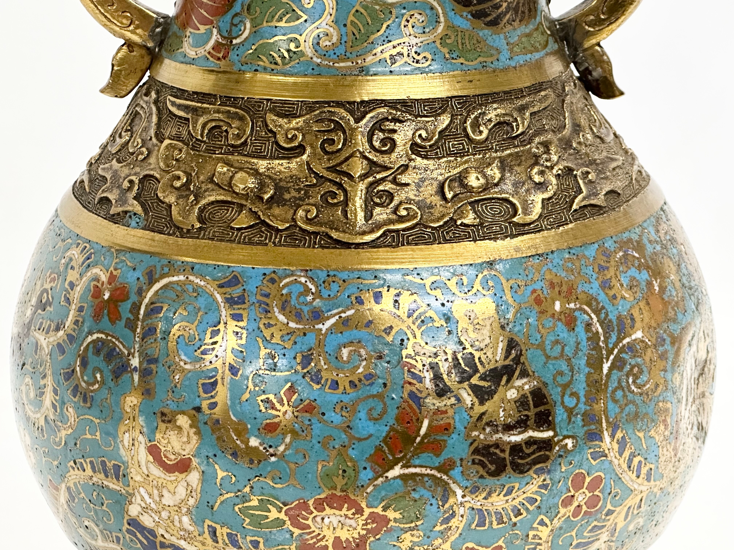 A large Late 19th Century Chinese brass and Cloisonné converted table lamp. 21x82cm - Image 9 of 9