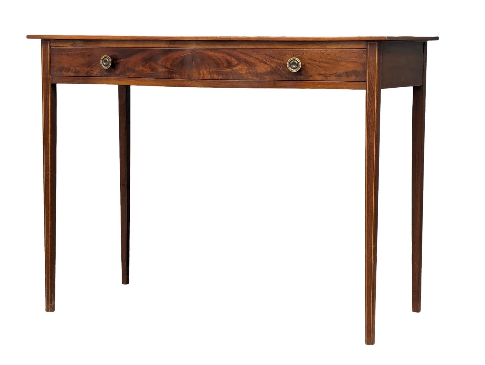 An Early 20th Century Sheraton Revival inlaid mahogany side table on square tapering legs and - Image 2 of 6