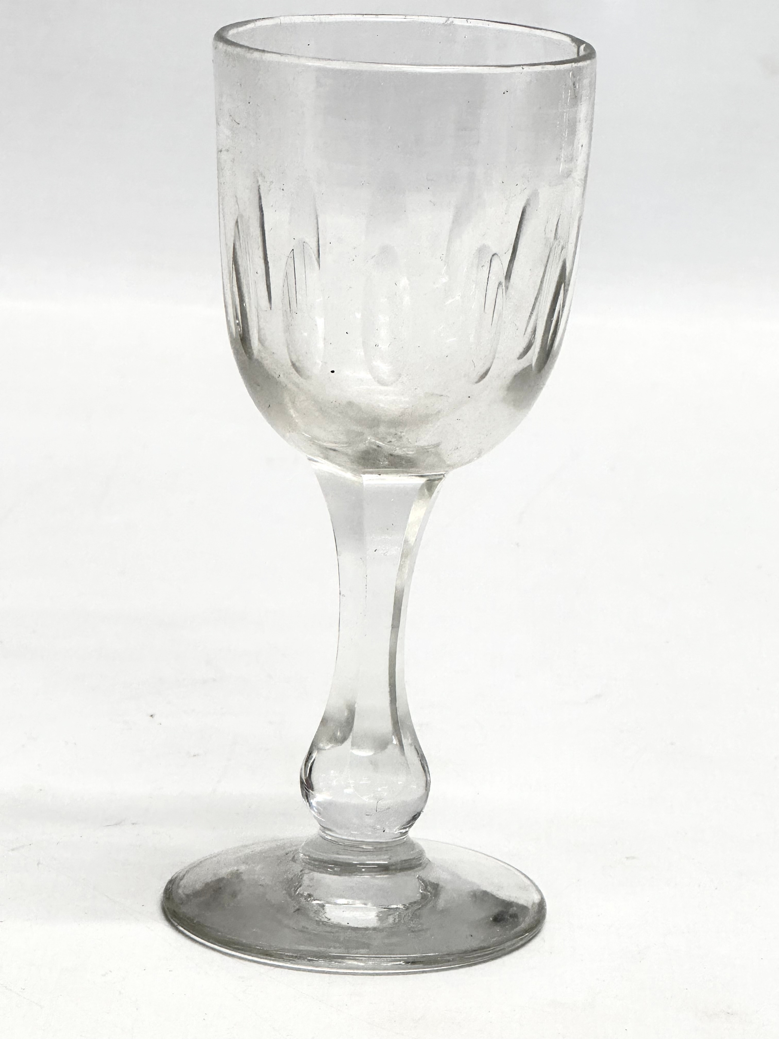 A set of 4 Victorian slice cut port glasses. Circa 1850-1870. 12cm - Image 2 of 2