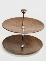 A Mid Century 2 tier cakestand. 25x25cm