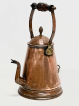 A large Victorian copper coffee pot. 23x18x35cm including handle.