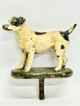 An Early 20th Century cold painted bronze dog. 10x11cm