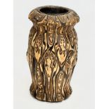 A New Zealand ‘Ponga Craft’ vase. 18cm