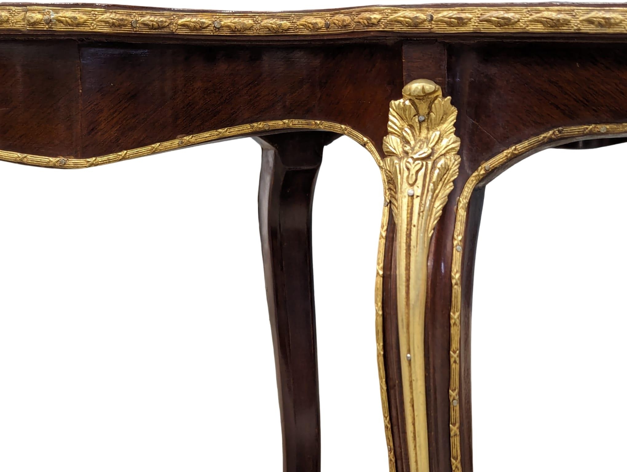 An Italian inlaid coffee table with brass mounts. 115x67x46cm - Image 2 of 6