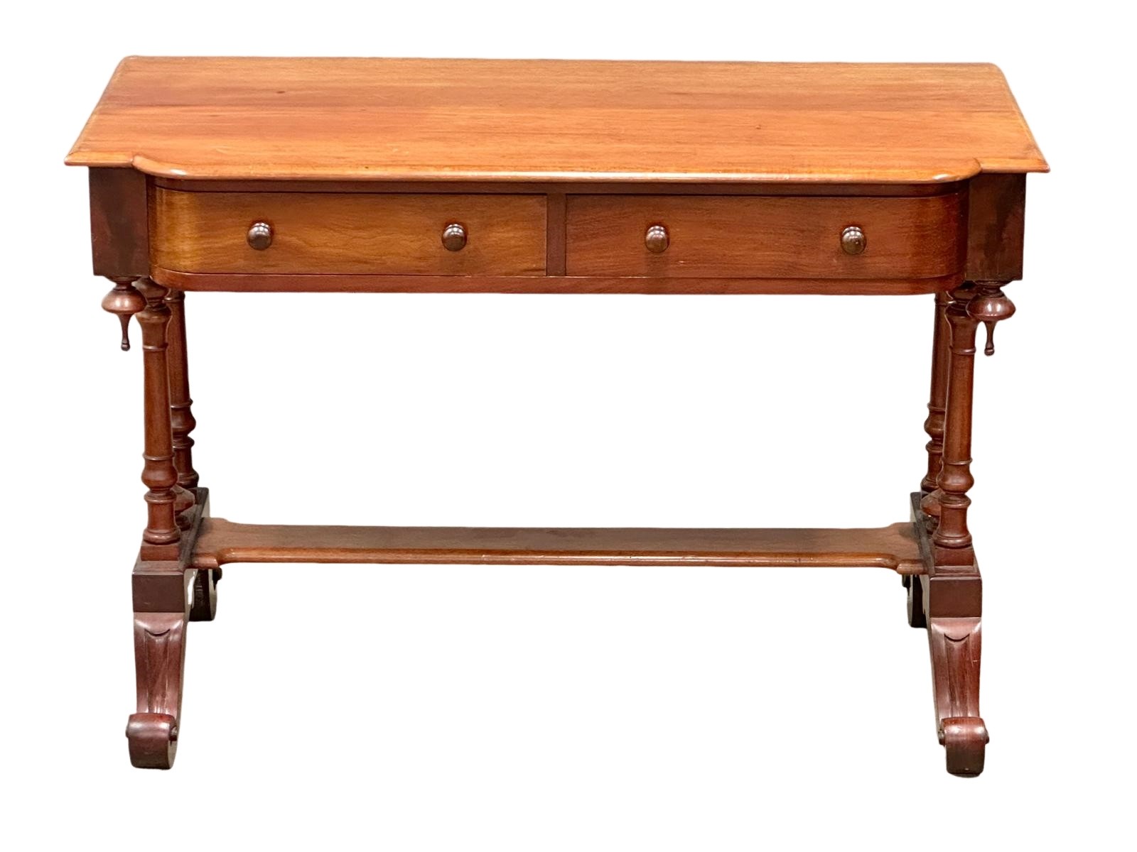 A Victorian mahogany 2 drawer side table on cabriole legs. Circa 1870. 106x53x72cm - Image 3 of 4