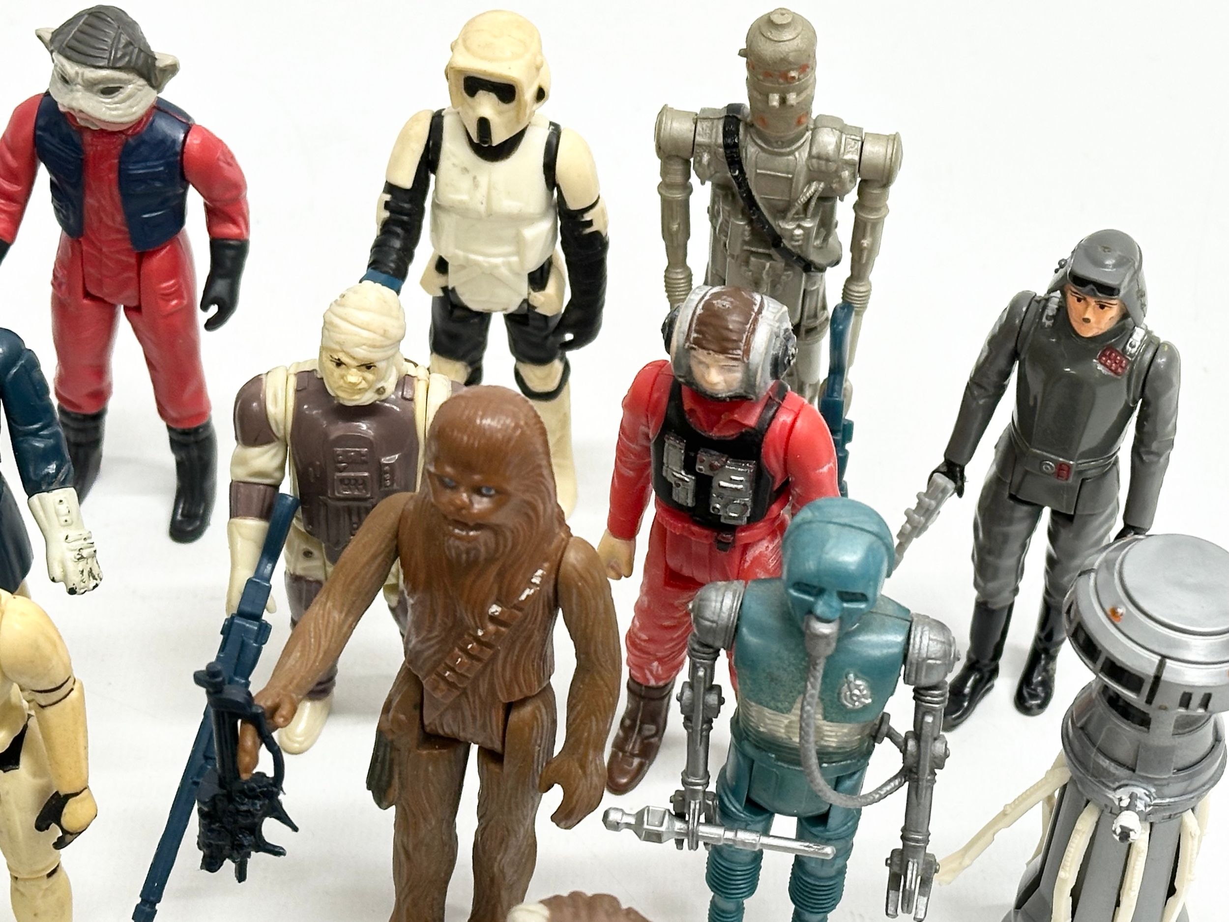 A collection of 1970’s/80’s Star Wars action figures and weapons. - Image 12 of 24