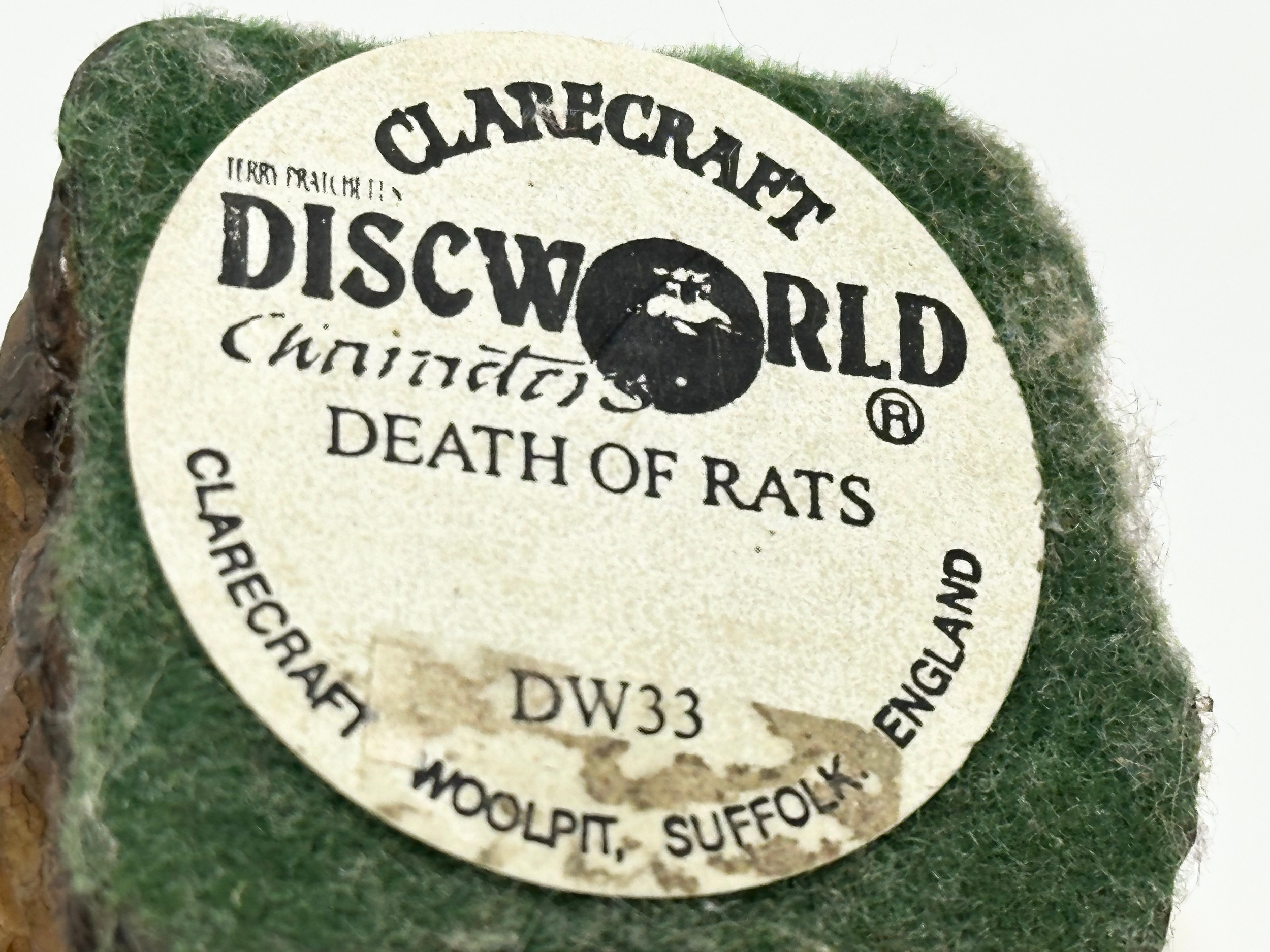 A collection of Clarecraft Discworld figures. Discworld Detritus. Discworld You Bastard. Discworld - Image 4 of 11