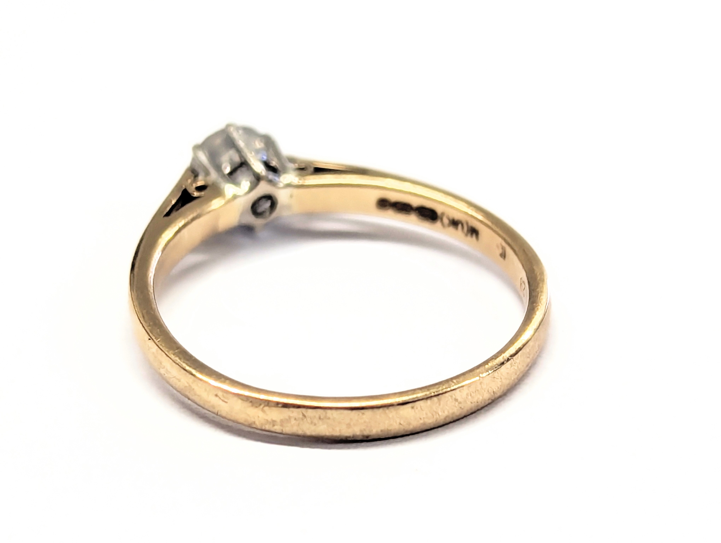 A 9ct gold and diamond ring. 1.8g. Size UK N. - Image 3 of 4