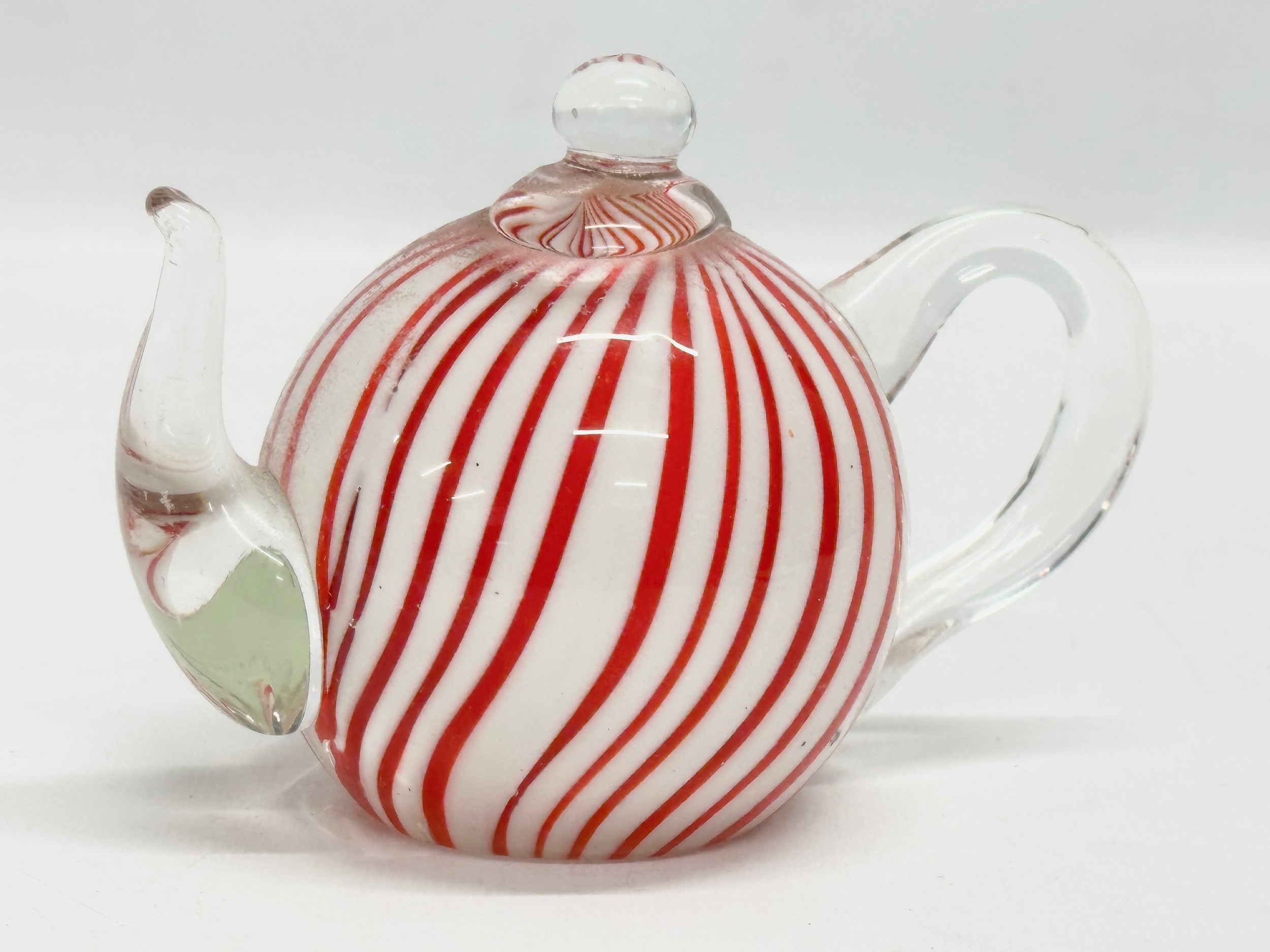 3 Art Glass teapot paperweights. 14x10cm - Image 3 of 4