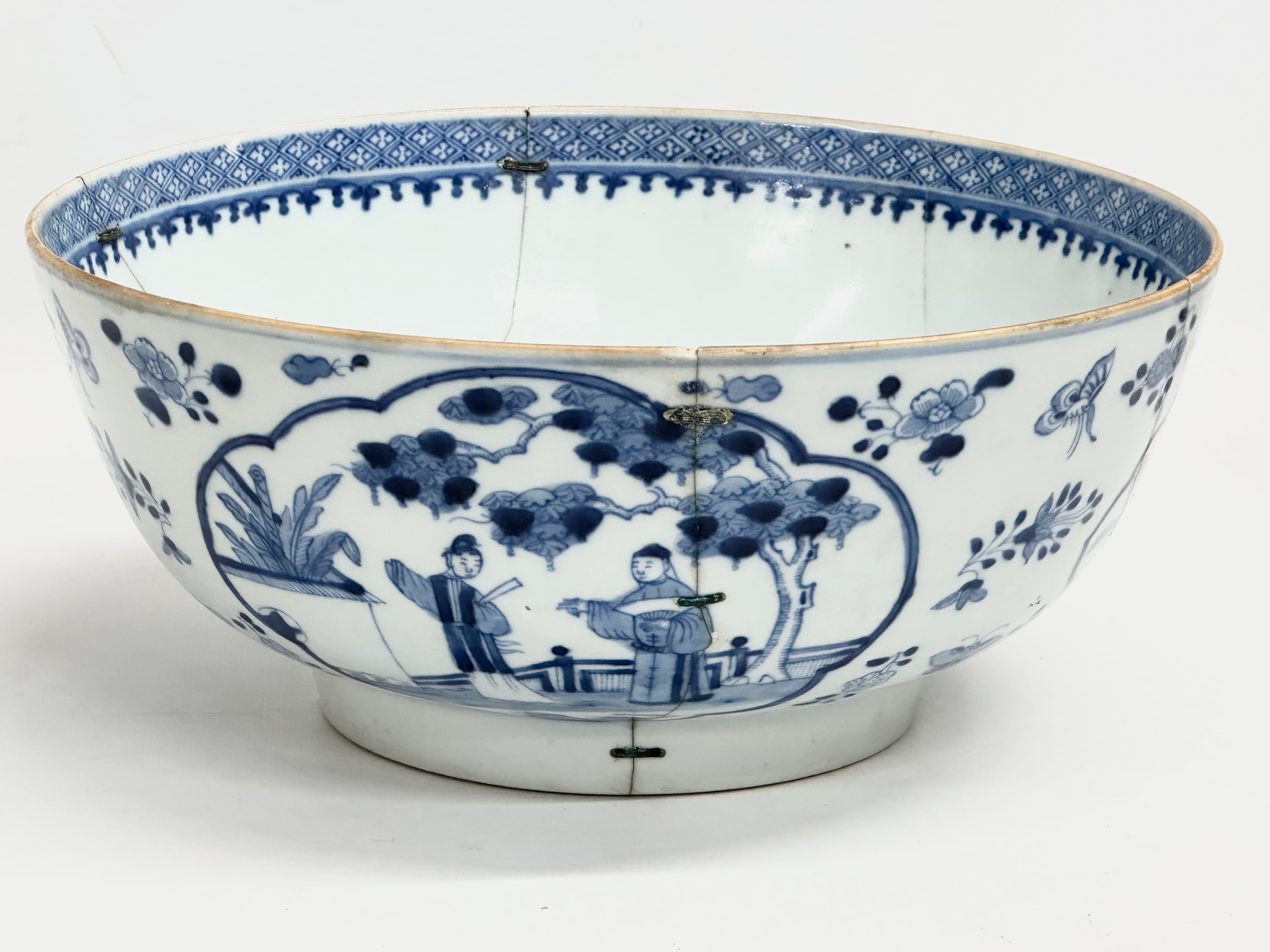 A collection of 18th and 19th Century Chinese pottery. A large 18th Century bowl 28x12cm. - Image 10 of 14