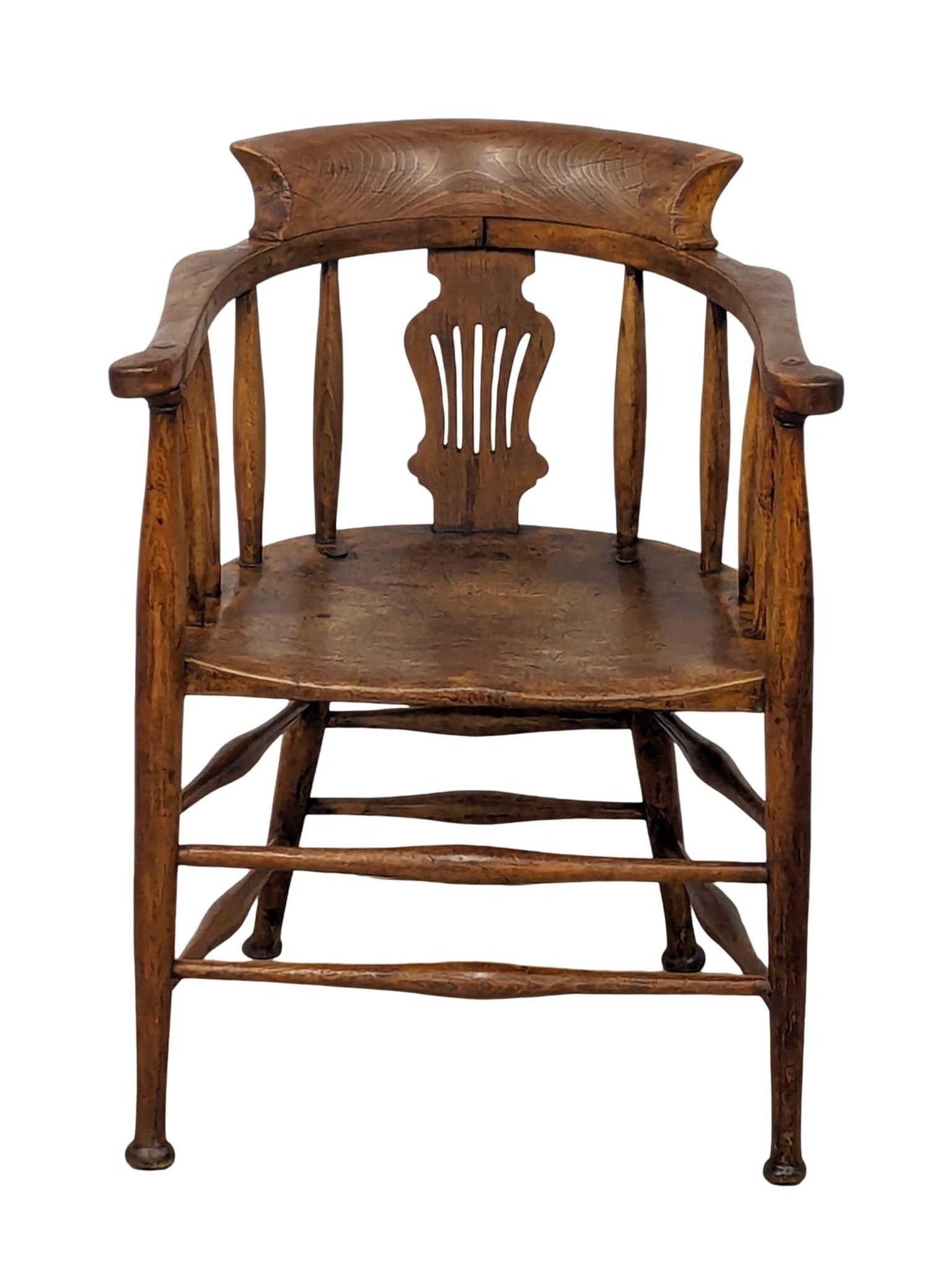 A Late 19th Century elbow chair / armchair - Image 4 of 5