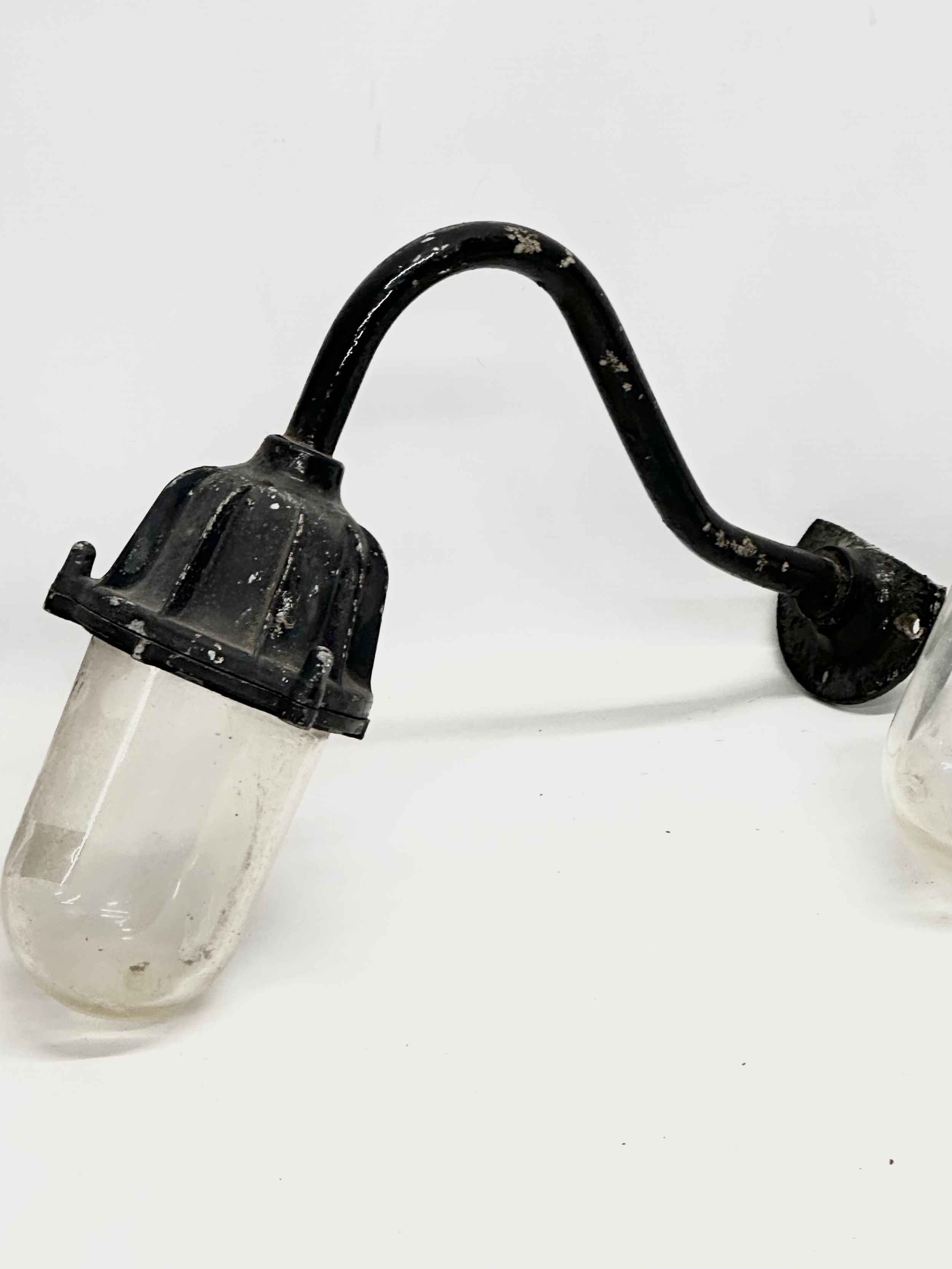 A pair of vintage industrial swan neck wall lights. 35x35cm - Image 3 of 5