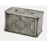 A good quality Late 19th Century James Dixon & Sons silver plated tea caddy. 17x9.5x9.5cm