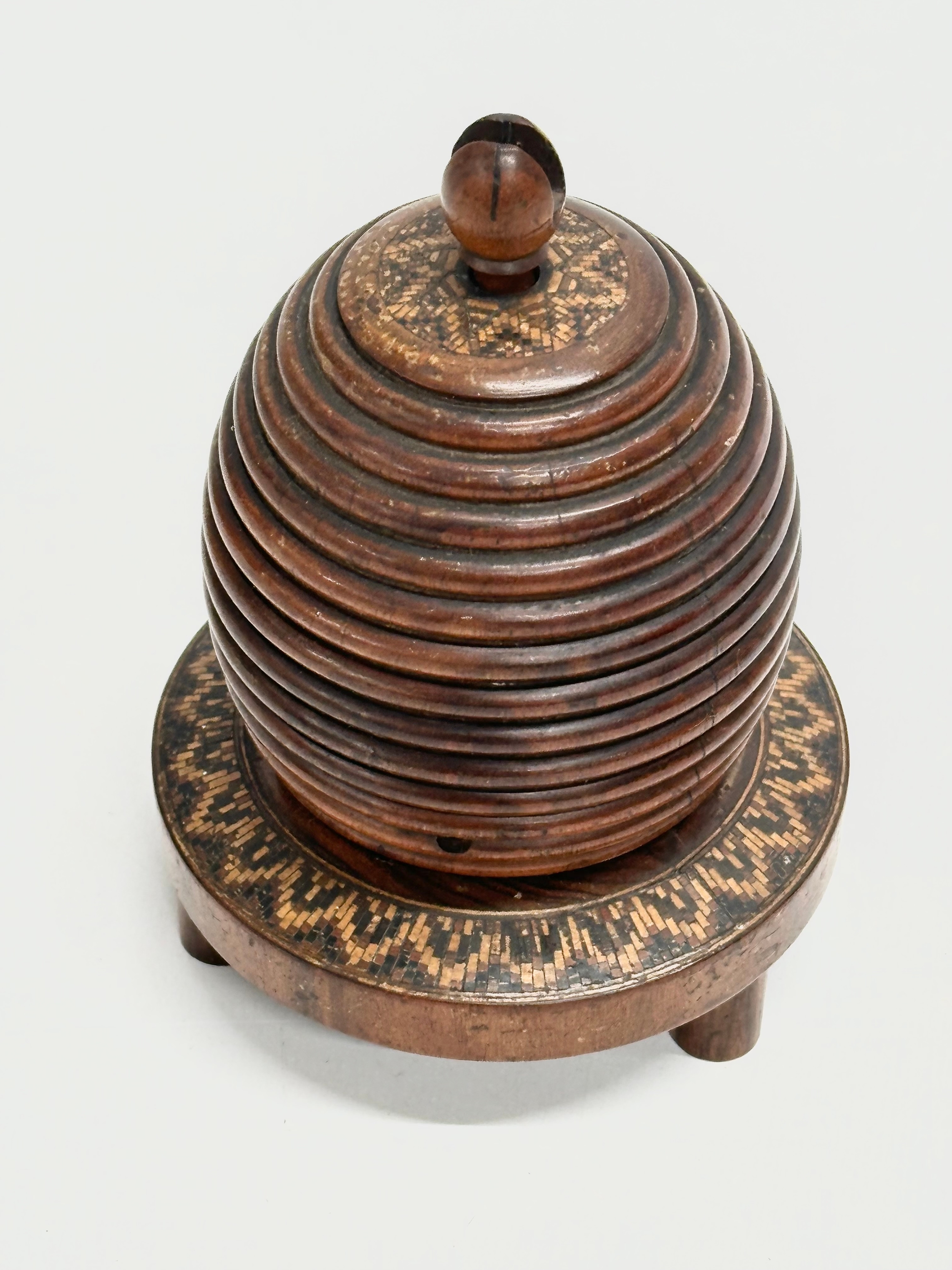 A Mid 19th Century Lignum Vitae turned fruitwood beehive string box. 9x12cm - Image 3 of 7