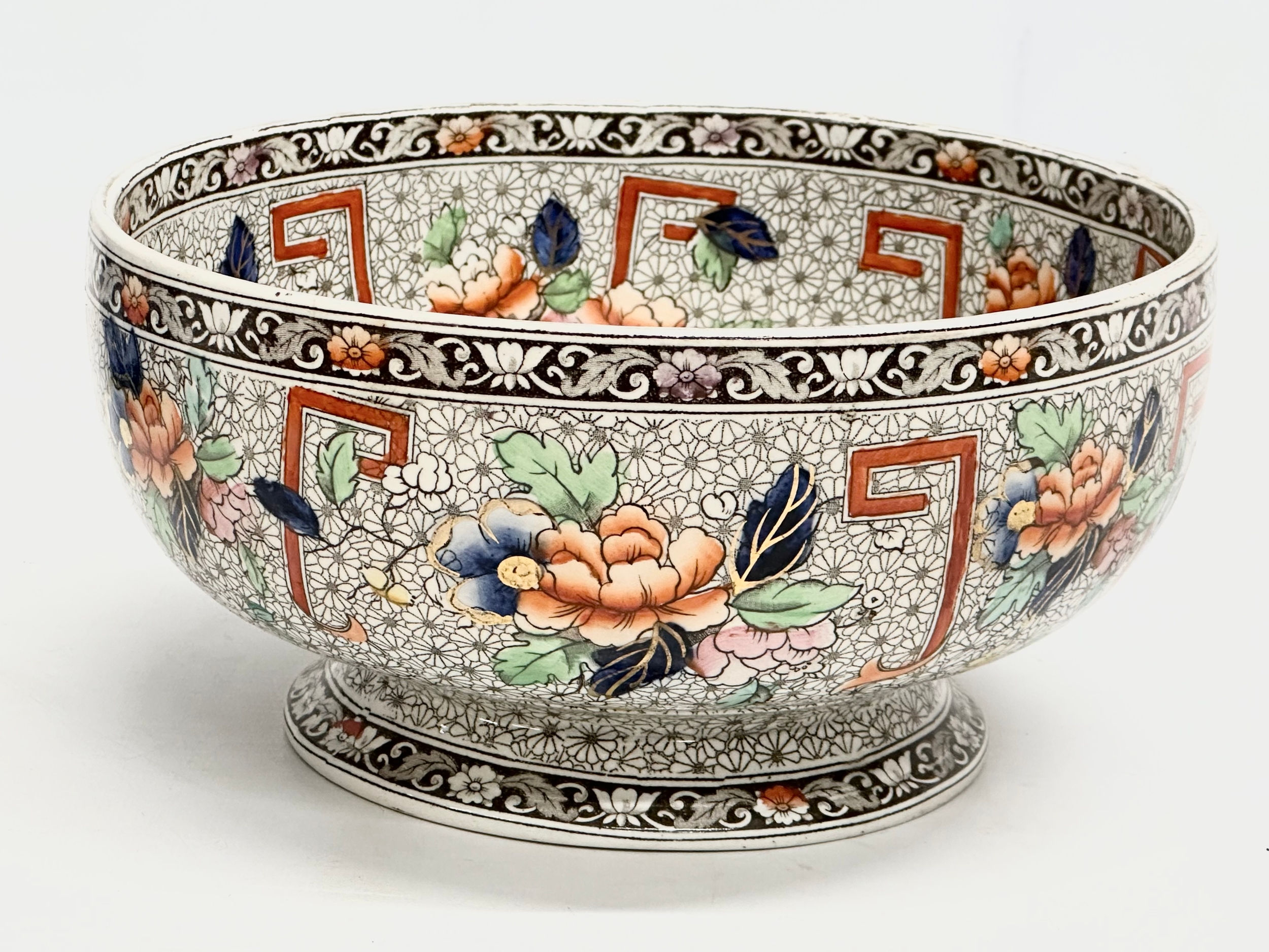 3 Late 19th/Early 20th Century pottery bowls. Minton, Corona Ware and other. 23x9cm - Image 2 of 7