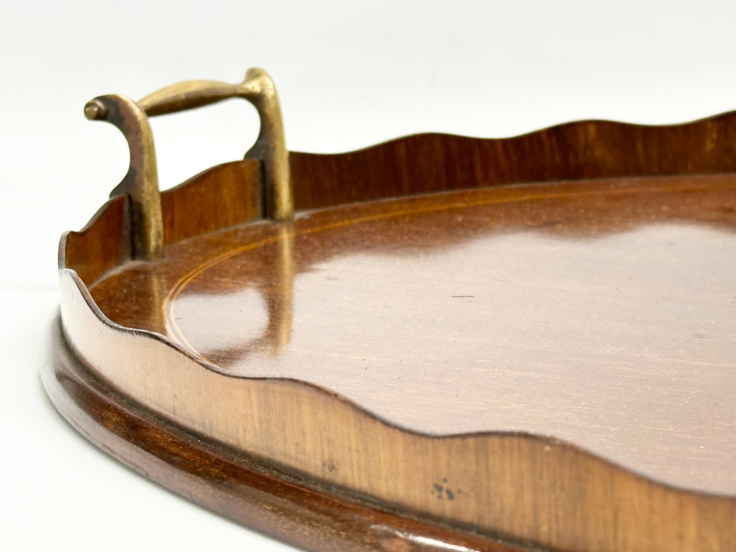 A Sheraton Revival inlaid mahogany serving tray. Late 19th/Early 20th Century. Circa 1890-1910. - Image 5 of 5