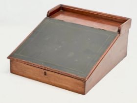 A Victorian mahogany tabletop fitted writing slope. 36x41x17cm.