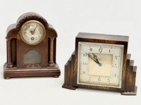 2 vintage mantle clocks. With pendulum.