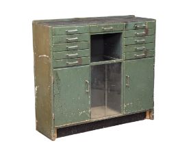 A large 1950s dental cabinet. 109x34x99cm