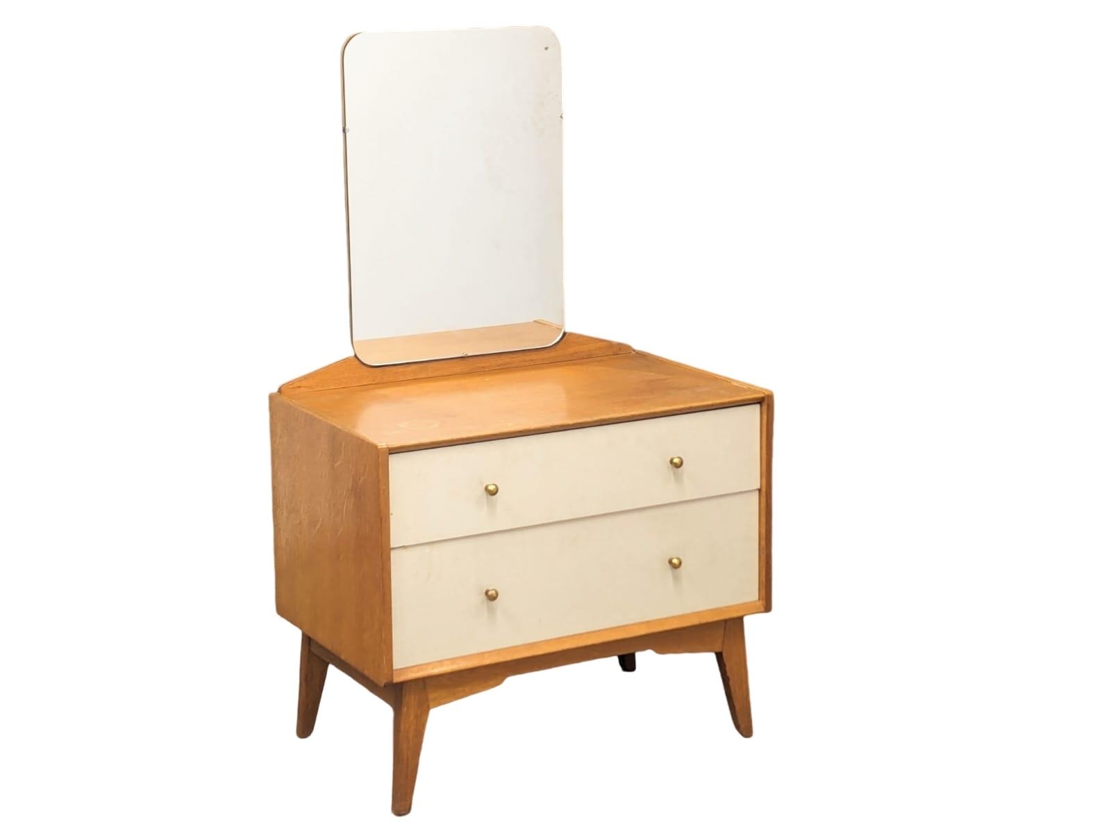 A G-Plan Mid Century oak ‘Brandon’ dressing chest. 76x50x126cm - Image 7 of 8