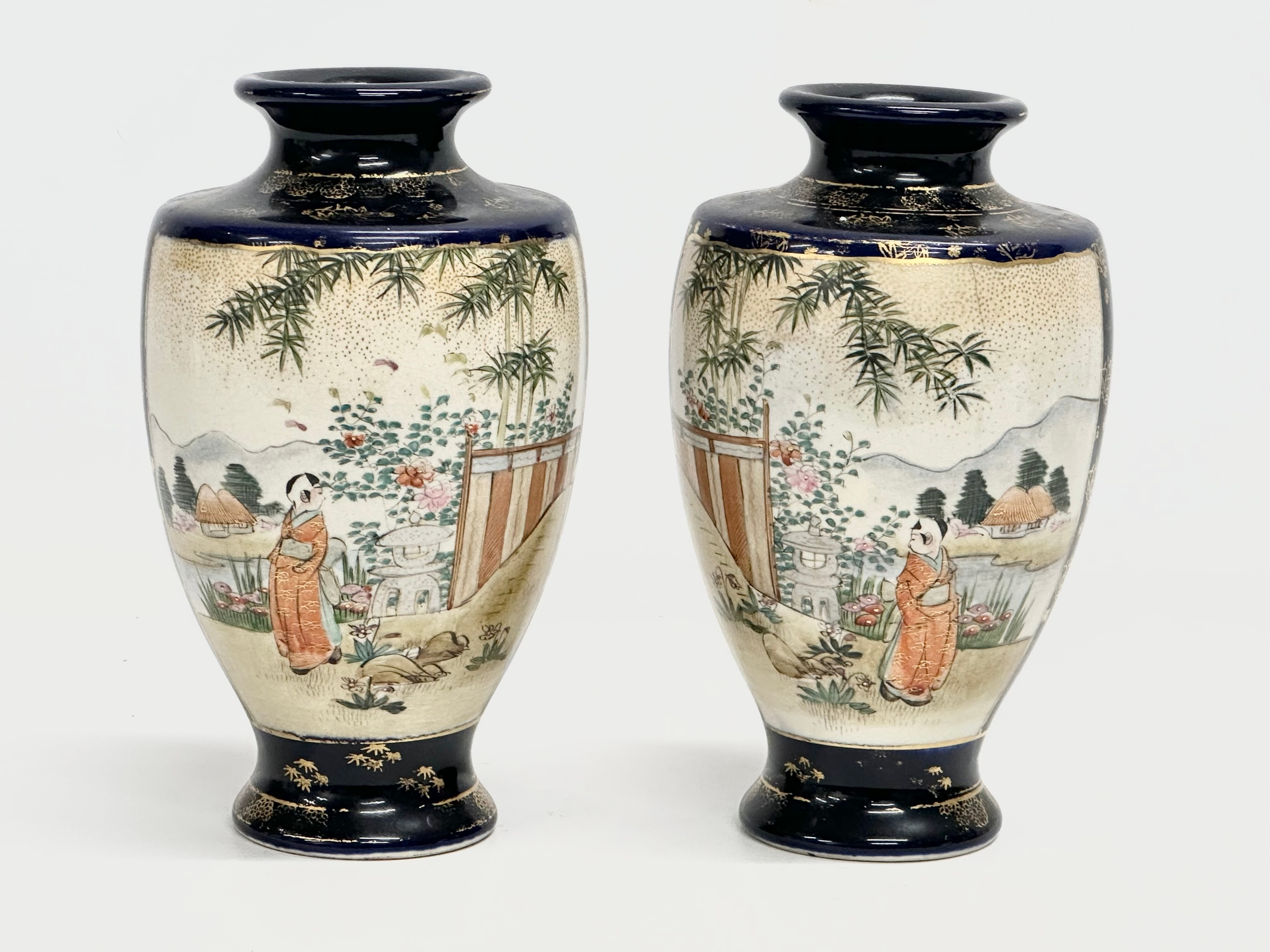 2 pairs of Early 20th Century Japanese vases. Signed by Kusube for Satsuma. Circa 1900. 13x25cm - Image 7 of 8