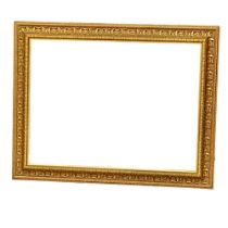 A large good quality Victorian style gilt framed bevelled mirror. 122x96cm