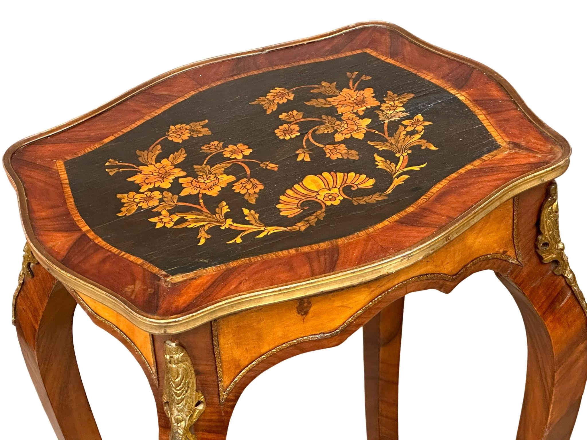 A pair of large Early 20th Century French marquetry inlaid side tables/plantstands with brass ormolu - Image 4 of 4