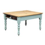 A large Victorian pine farmhouse kitchen table. 125x98x71cm