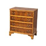 A Georgian style yew wood bow front chest of drawers. 73x43.5x80.5cm