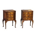 A pair of small Georgian style chest of drawers / bedside chests. 43.5x33.5x69cm