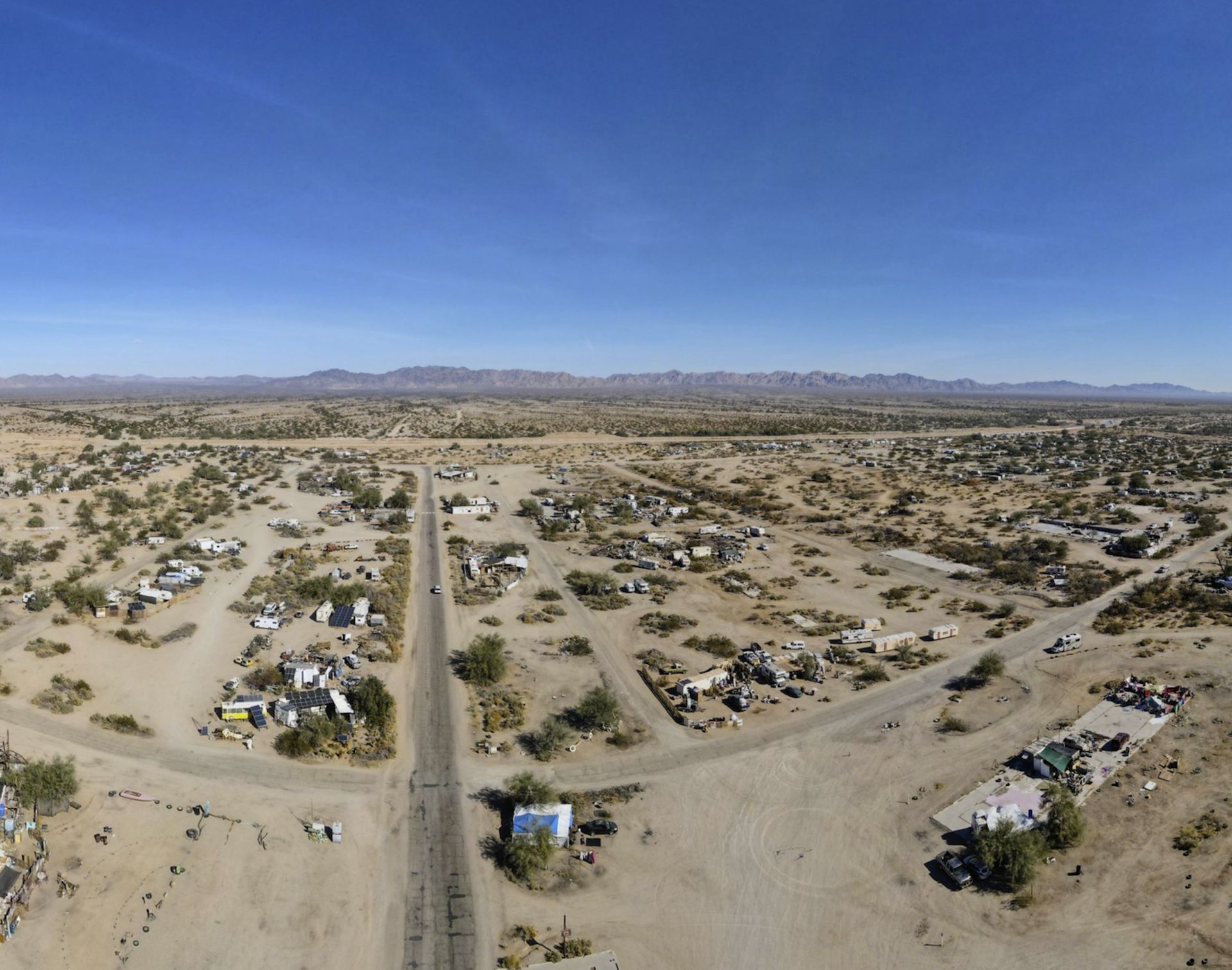 Buildable Corner Lot in Salton City, California! - Image 2 of 17