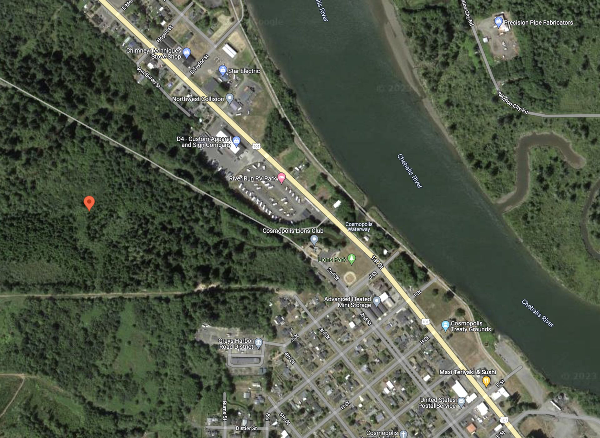 Captivating Views of the Chehalis River from this Grays Harbor Lot in Washington! - Image 11 of 13