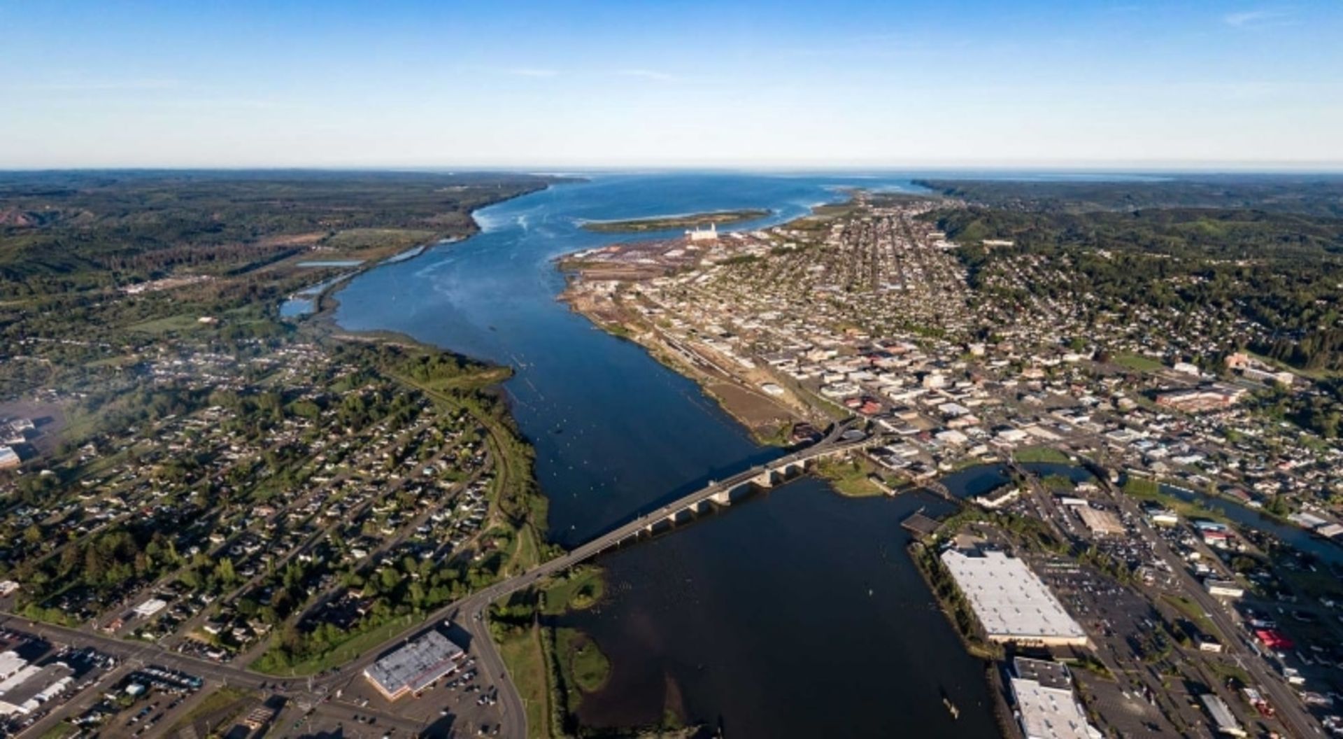 Discover Coastal Paradise: Grays Harbor, Washington Beckons You! - Image 12 of 13