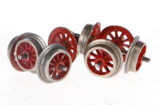 4 Märklin Radsätze, Spur 0, 30er Jahre, mit Gussspeichenrädern, als Ersatzteile