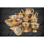 Goldenes Kaffee- und Teeservice, Biedermeier, vergoldet, mit Blümchenmuster, Kaffee- und Teekanne, 6