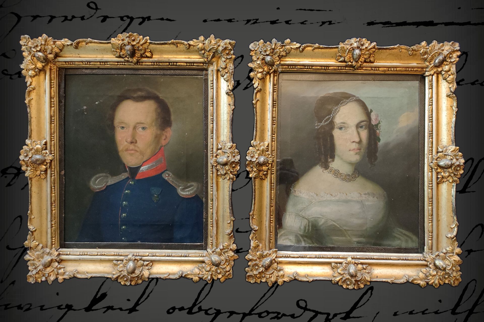 2 Biedermeier-Ölportraits der Familie von Feilitzsch, in vergoldetem gestuckten Rahmen, 29 x 24