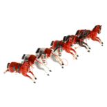 6 Masse-Pferde für altes Spielzeugkarussel, fein bemalt, mit Sattel und Zaumzeug, L 13 cm, Z 1-2.