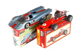 2 SCHUCO Rennwagen, Electro Porsche 917, Nr. 356 213 und Ferrari Formel 2, Nr. 1073, Gebrauchs-,