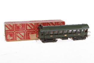 Märklin Personenwagen 341 S, Spur H0, Blech, grün, mit Schlussbeleuchtung, LS und Alterungsspuren,