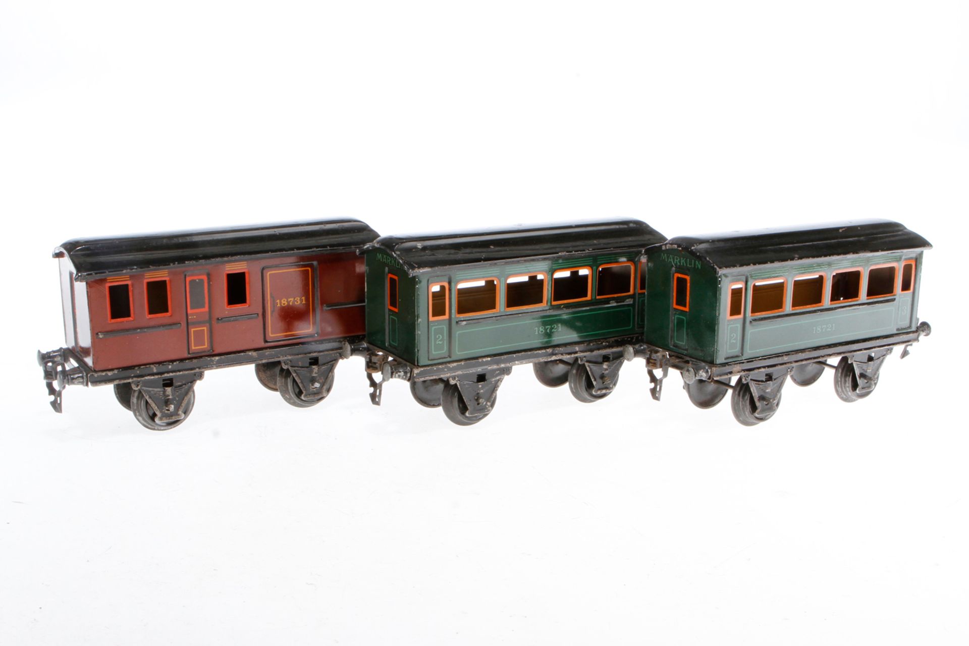 3 Märklin Wagen 1872 und 1873, Spur 1, CL, LS und gealterter Lack, L 19,5, Z 3