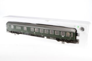 Märklin Schnellzugwagen mit Gepäckabteil 58051, Spur 1, grün, Alterungs- und Gebrauchsspuren, L