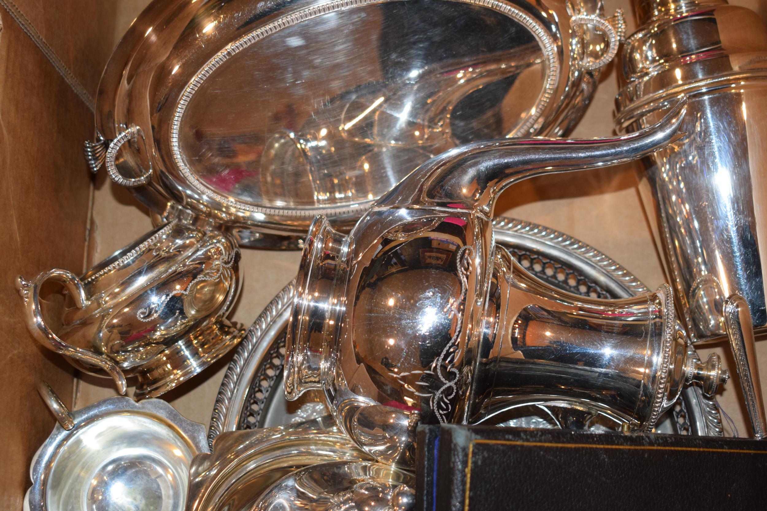 A good collection of silver plated items to include tea and coffee pots, dinnerware, cutlery and - Image 3 of 4