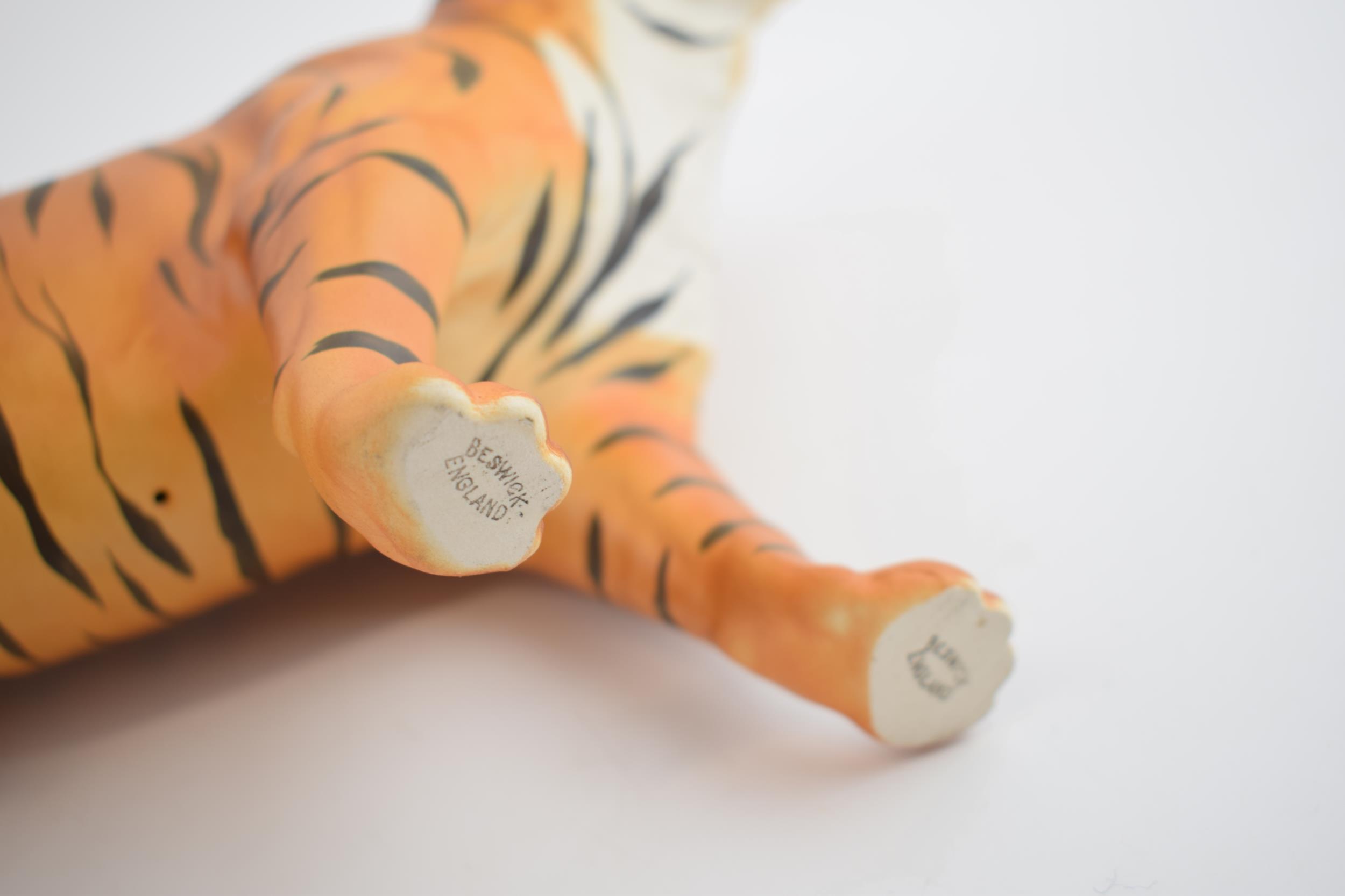 Beswick tiger 2096 in matt colourway. In good condition with no obvious damage or restoration. - Image 2 of 2